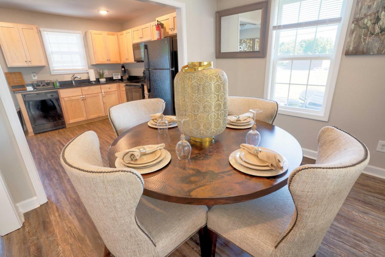 Kannapolis Elegant Townhouse - Pet Friendly Exterior photo