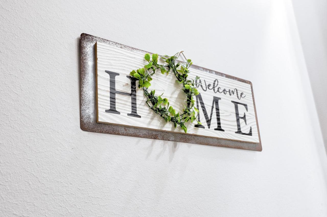 Kannapolis Elegant Townhouse - Pet Friendly Exterior photo